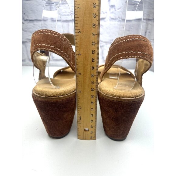 Clarks Artisian Sandals Ladies Size 8.5W Brown Suede Platform Chunky Wedge Aisle - Picture 6 of 10
